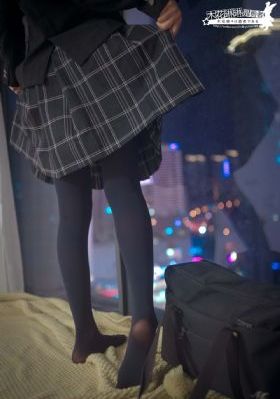 年轻的女朋友交换3