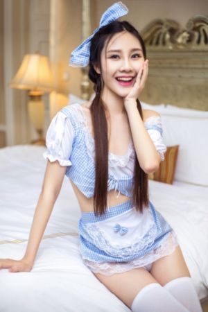 用我的手指来扰乱打烊后仅剩俩个