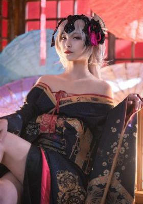 美剧《欲奴》2免费看